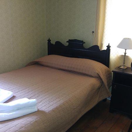 Mamma Mia Guest House Кярдла Экстерьер фото