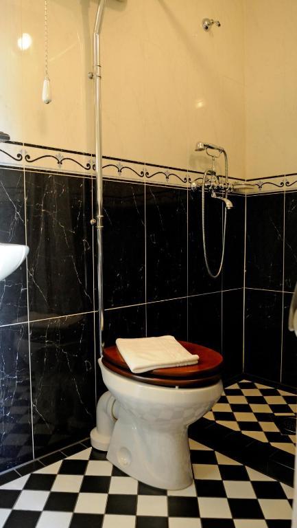 Mamma Mia Guest House Кярдла Номер фото