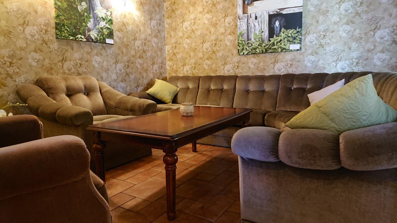 Mamma Mia Guest House Кярдла Экстерьер фото